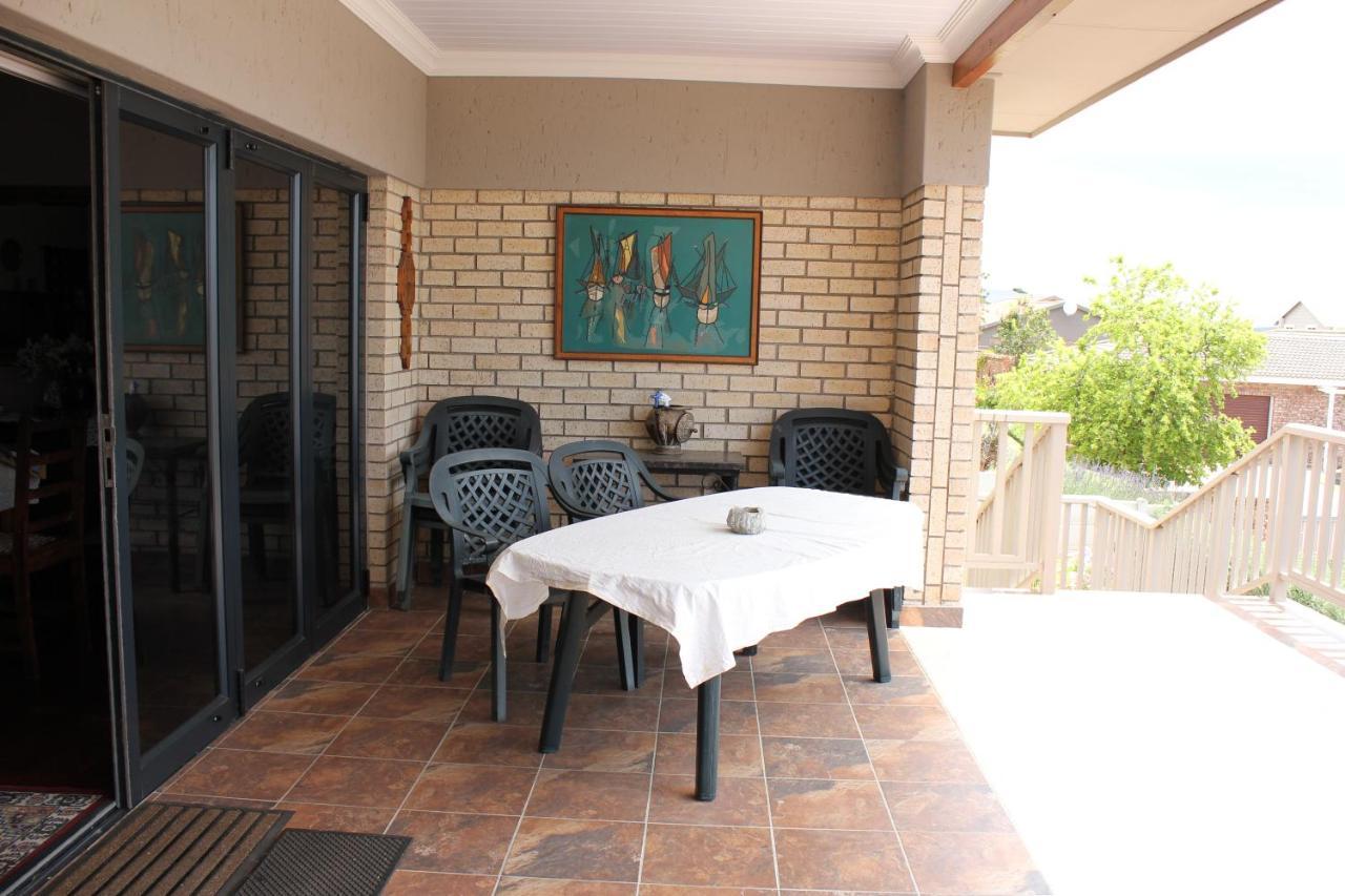 Bed and Breakfast Traveller'S Rest, Reebok Mossel Bay Esterno foto